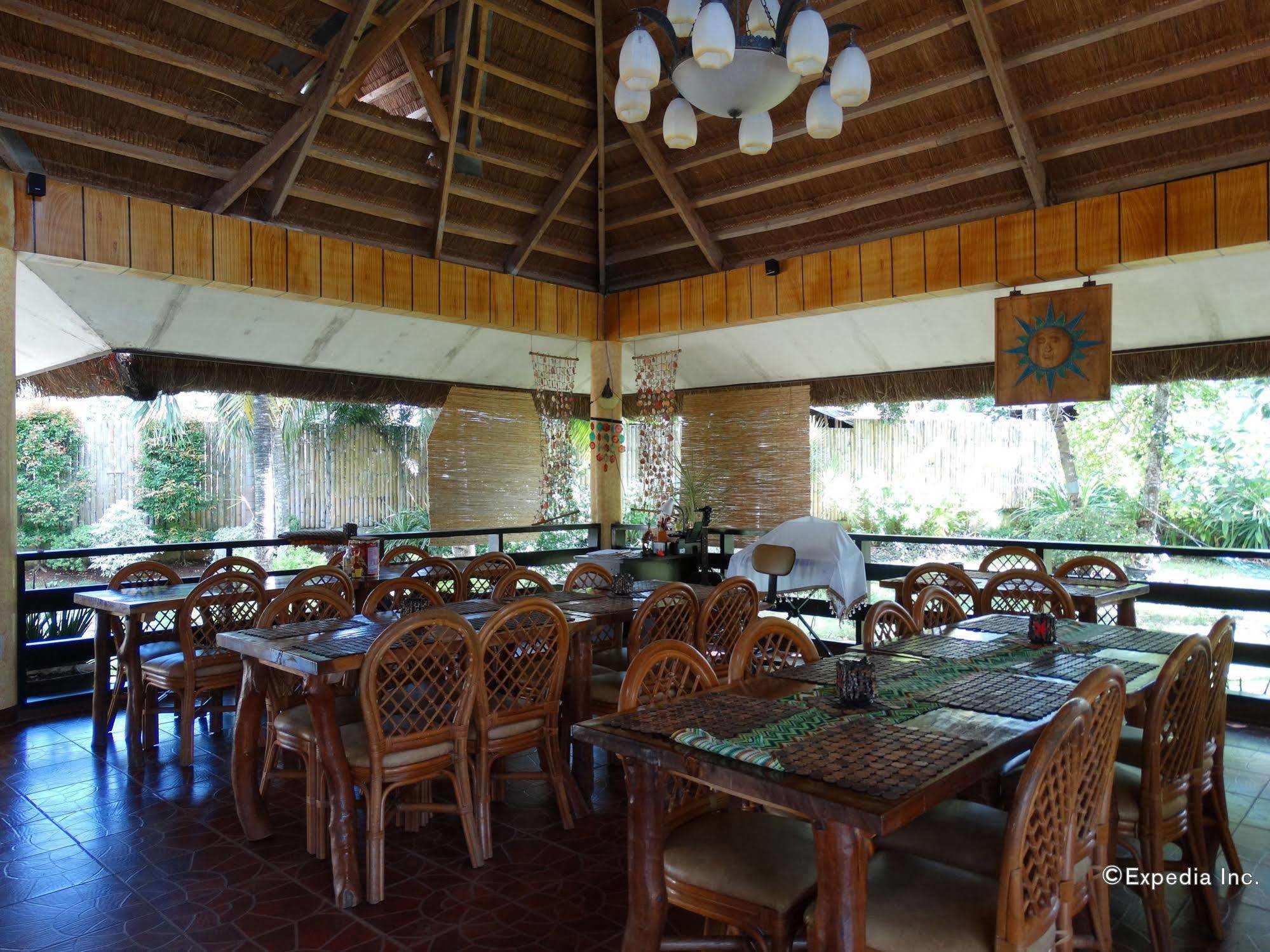 Veraneante Resort Panglao City Exterior foto