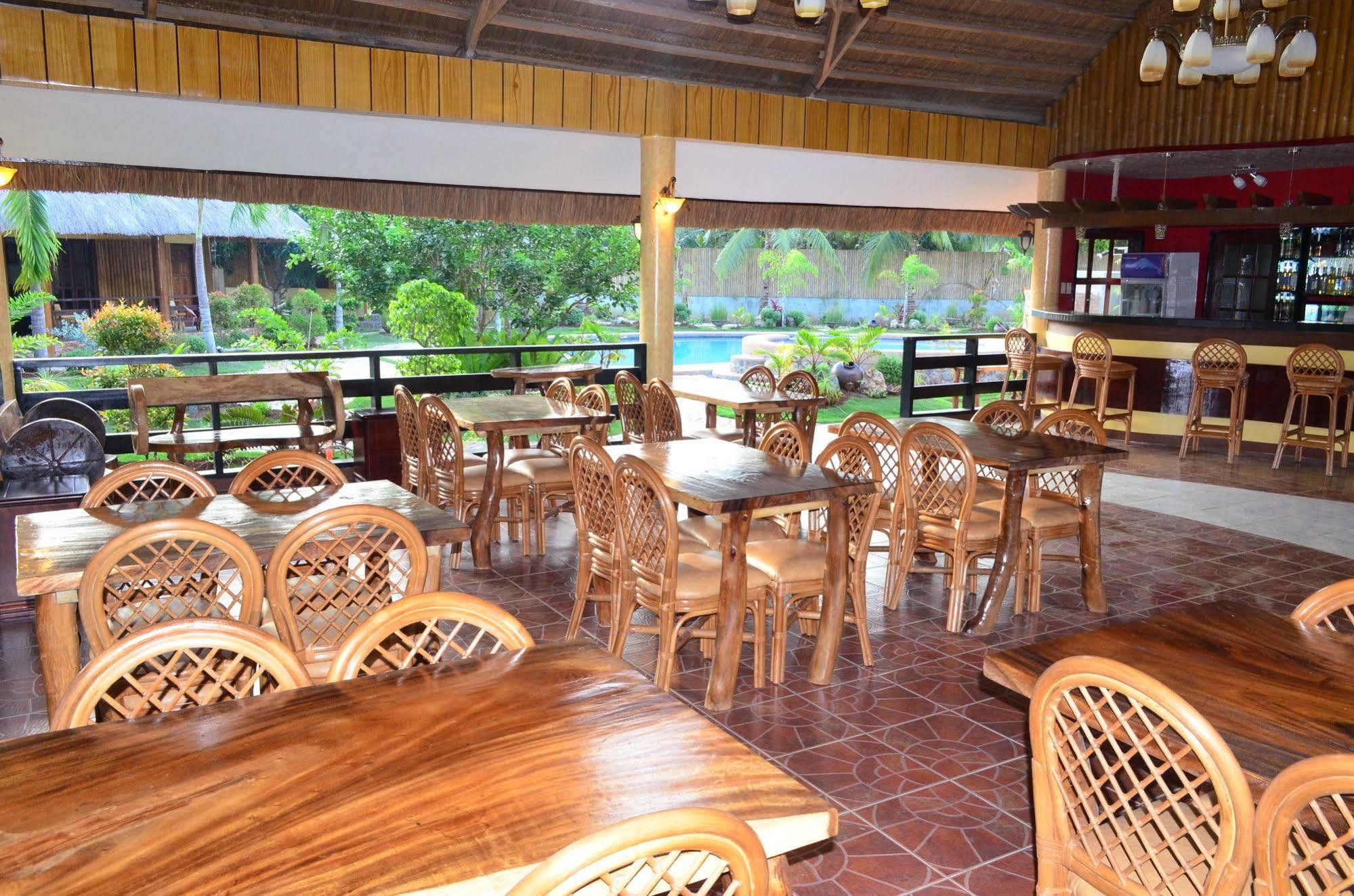 Veraneante Resort Panglao City Exterior foto